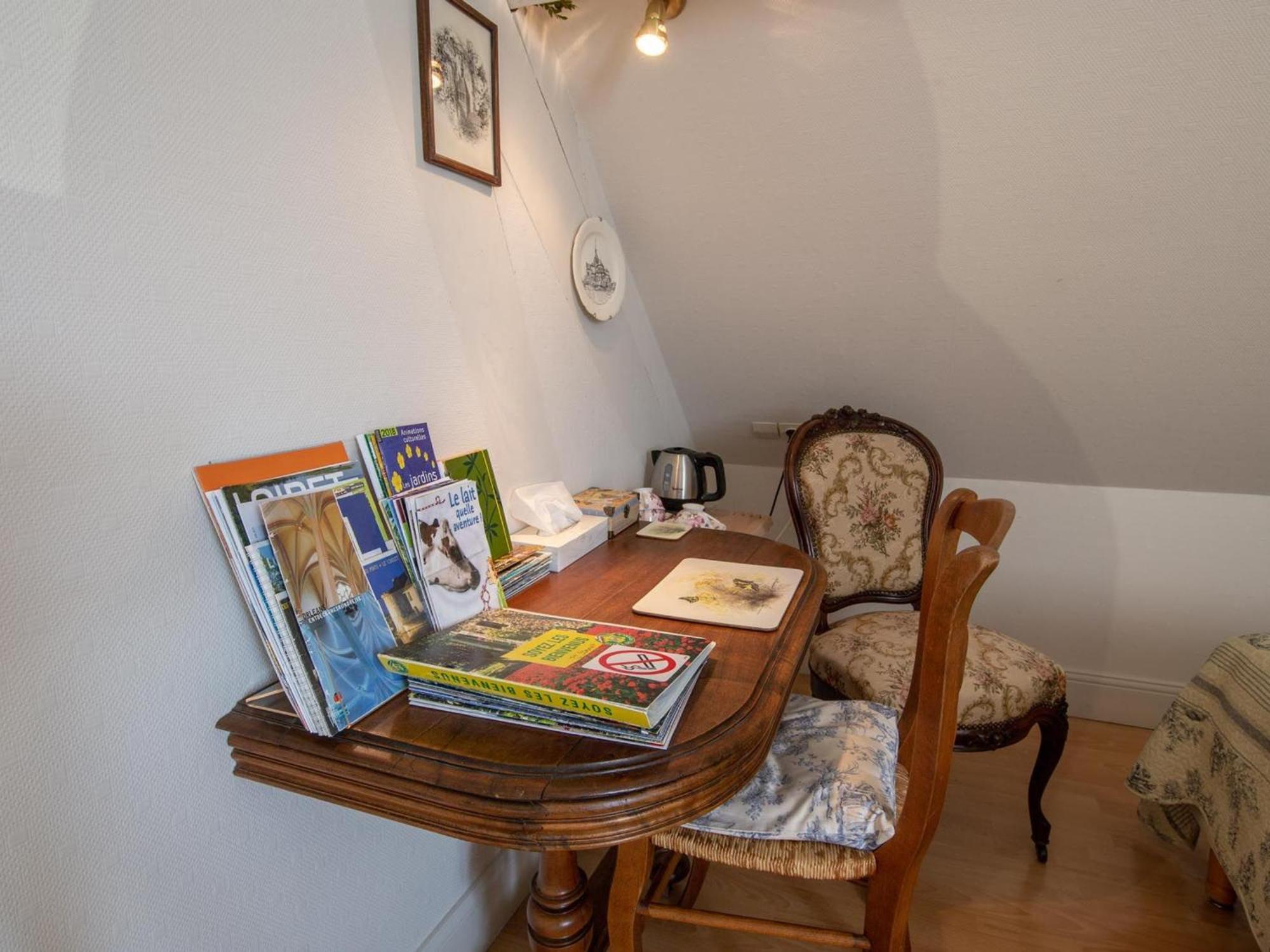 Suite Familiale Confortable Avec Wifi A Saint-Benoit-Sur-Loire, Animaux Admis - Fr-1-590-447 Екстер'єр фото