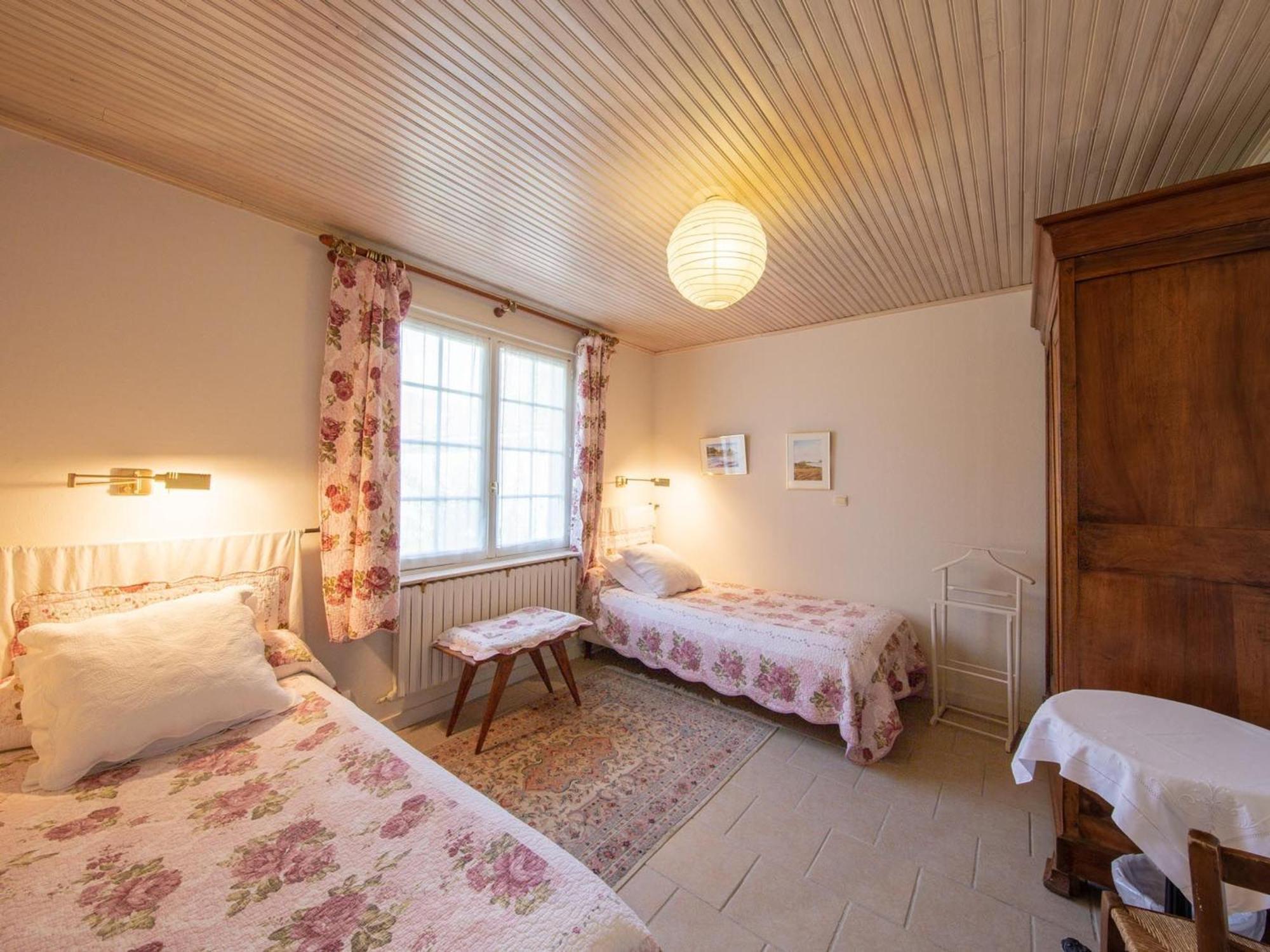 Suite Familiale Confortable Avec Wifi A Saint-Benoit-Sur-Loire, Animaux Admis - Fr-1-590-447 Екстер'єр фото